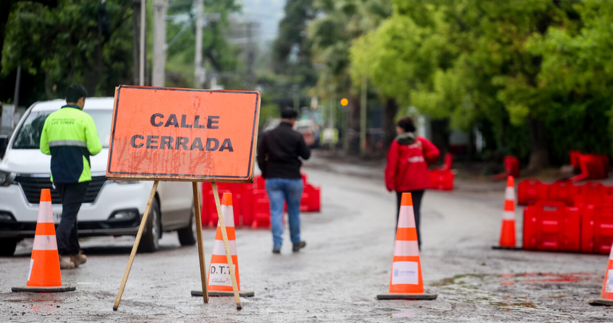 Gobierno se lleva la peor nota por gestión de temporales: municipios, policías y FFAA sacan la cara