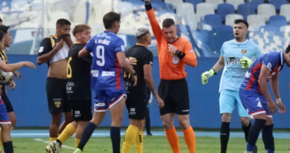 “Final” entre Vial e Iberia en la Tercera División sufrió otro papelón.