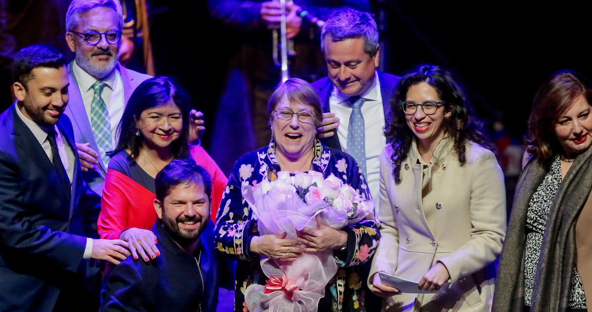 Todos quieren a Bachelet, pero no todos apuran una candidatura: oposición se prepara para cita clave