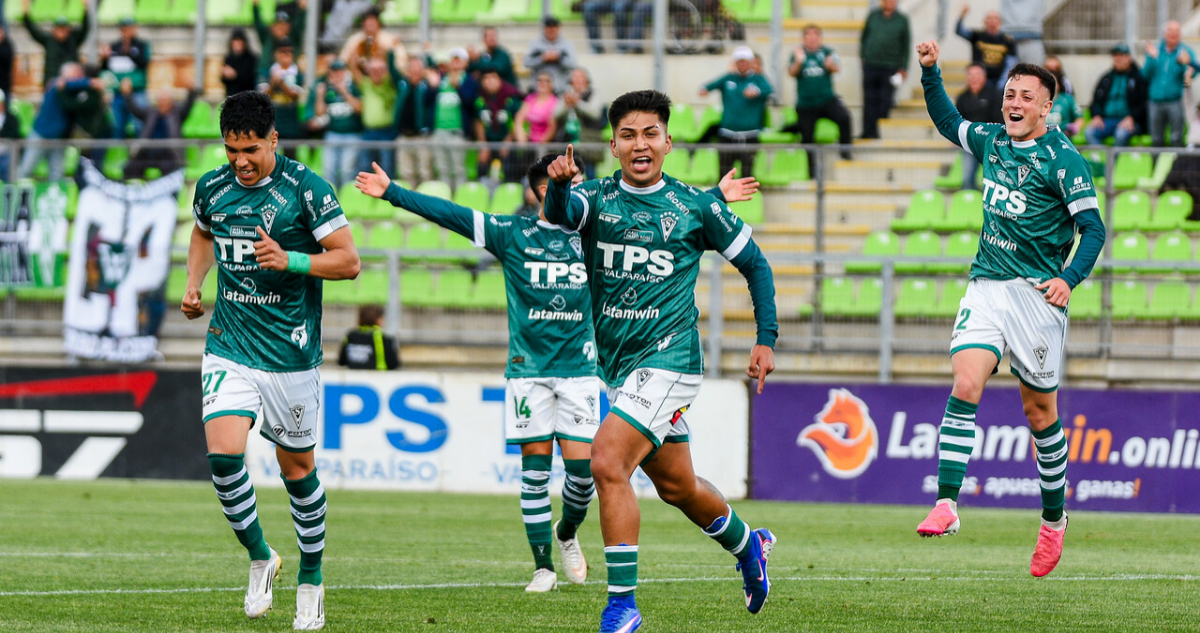 Wanderers goleó a Rangers y arremete en la pelea por el liderato de la ‘B’: piducanos siguen colistas