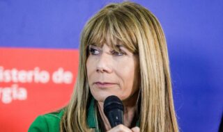 Rincón y posible caída en precio de la luz: rebajas se contrarían en el norte y alzas en tres regiones