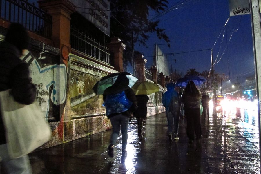 Lluvia en Santiago