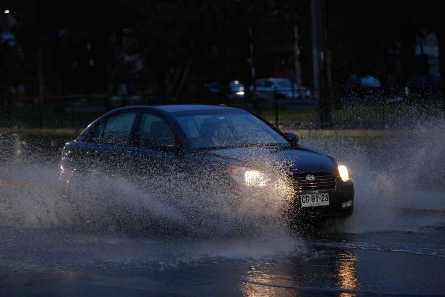Lluvia en Santiago