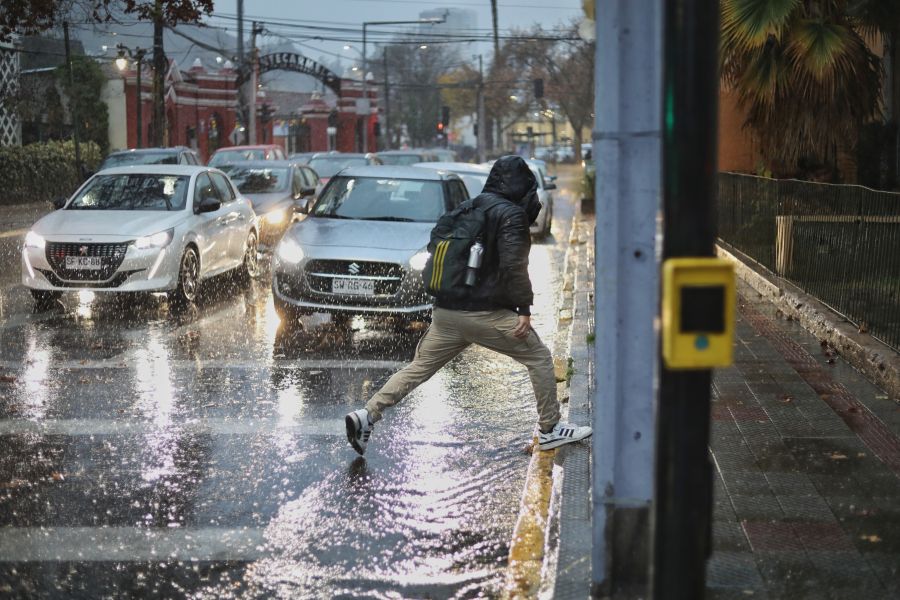 Lluvia en Santiago