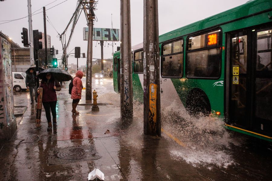 Lluvia en Santiago